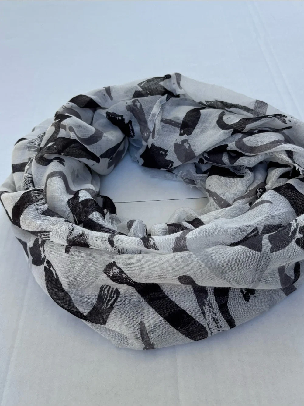 Apt 9 Infinity Scarf Black & White Symbols Cross